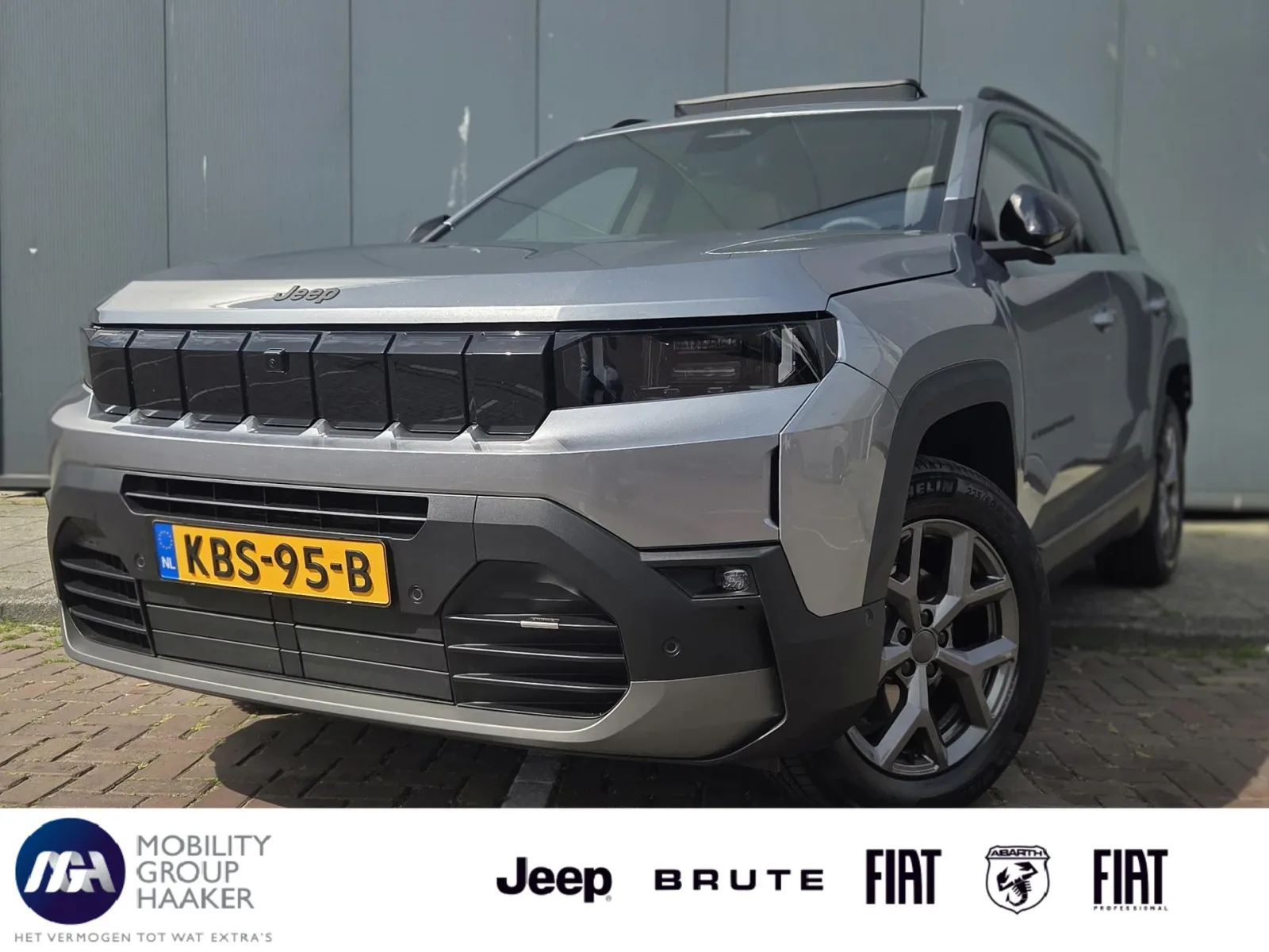 Jeep Compass (2025) — foto 1