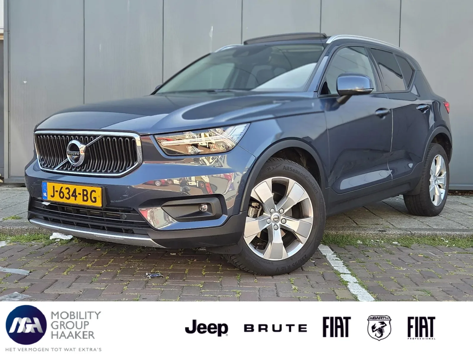 Volvo XC40 (2018) — foto 1