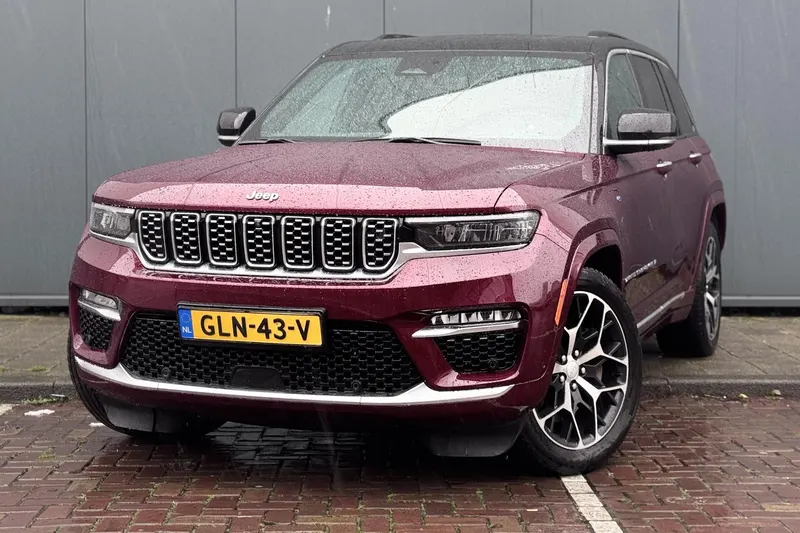 Jeep Grand Cherokee (2024)
