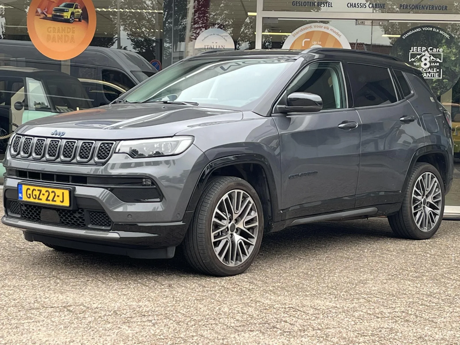 Jeep Compass (2024) — foto 1