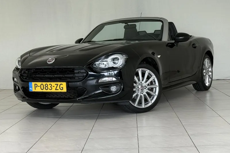 Fiat 124 Spider (2017)