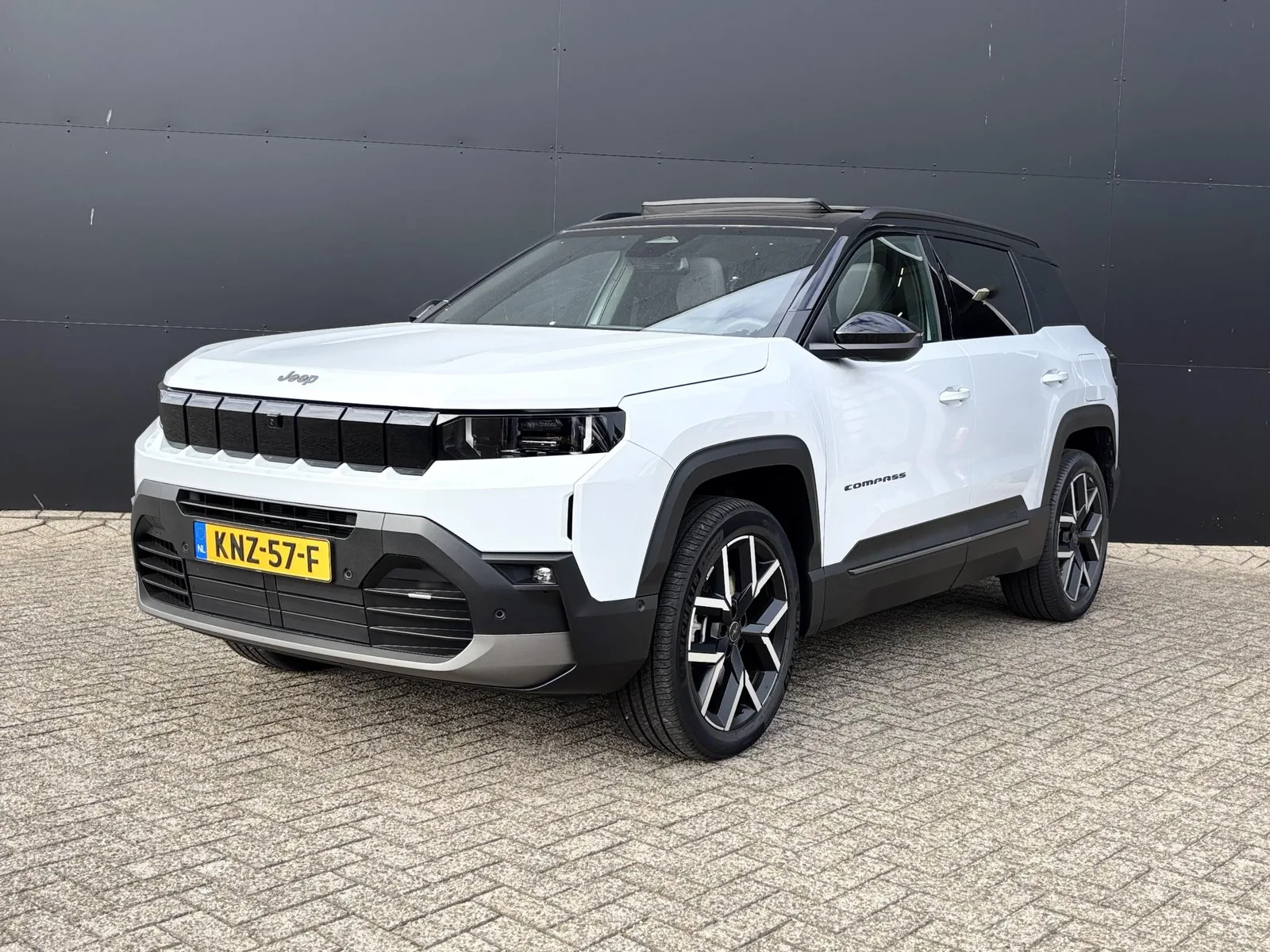 Jeep Compass (2026) — foto 1