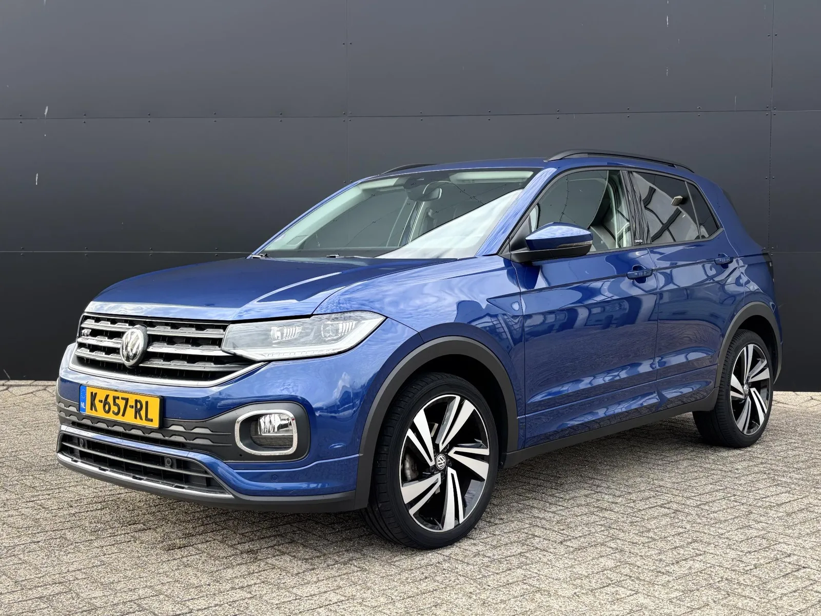 Volkswagen T-Cross (2020) — foto 1