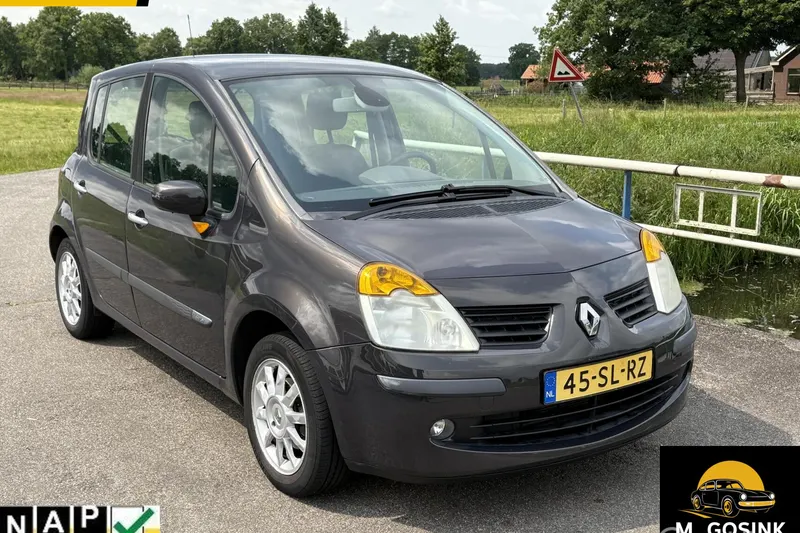 Renault Modus (2006)