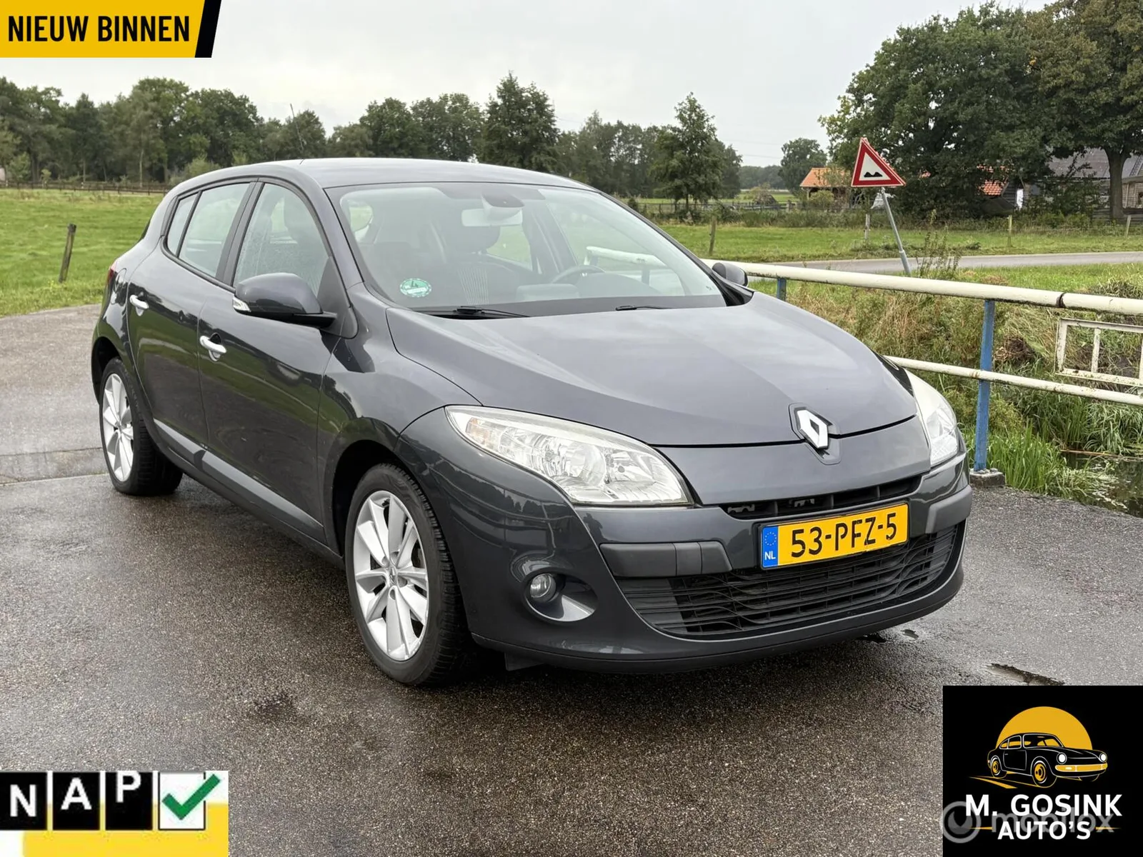 Renault Mégane (2011) — foto 1