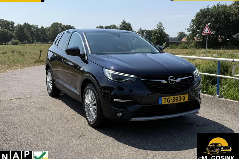 Opel Grandland X (2018)