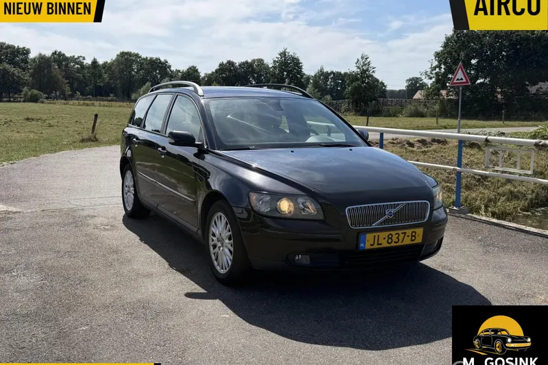 Volvo V50 (2004)