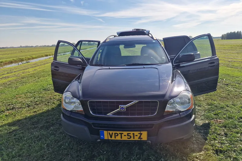 Volvo XC90 (2003)