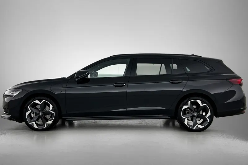 Škoda Superb (2025)