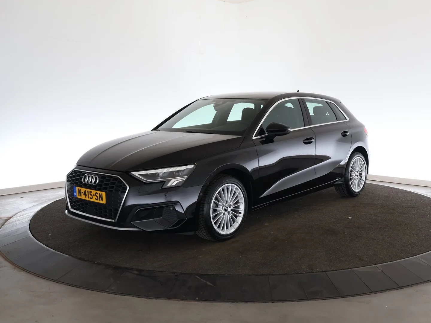Audi A3 (2022) — foto 1