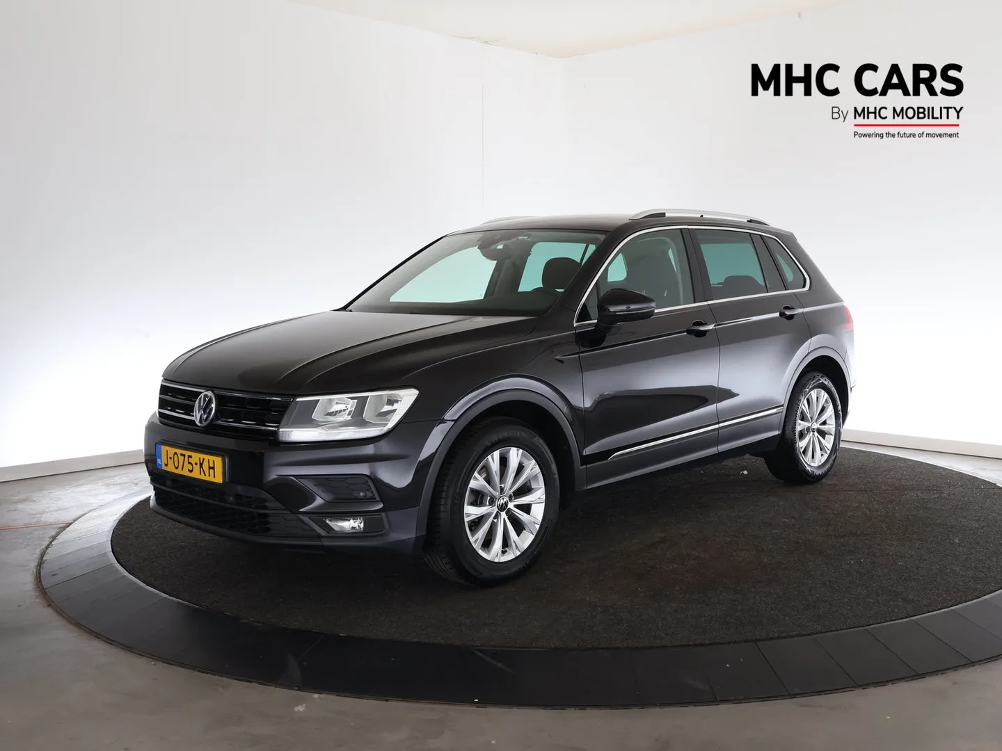 Volkswagen Tiguan (2020) — foto 1