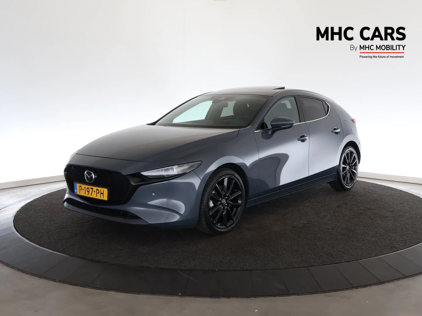 Mazda 3 (2022) — foto 1