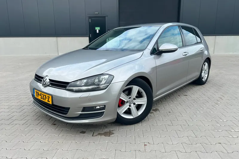 Volkswagen Golf (2014)