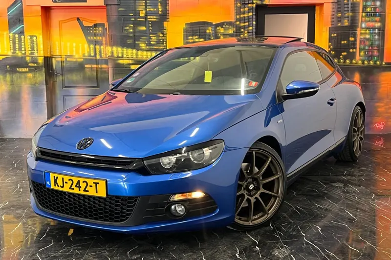 Volkswagen Scirocco (2013)