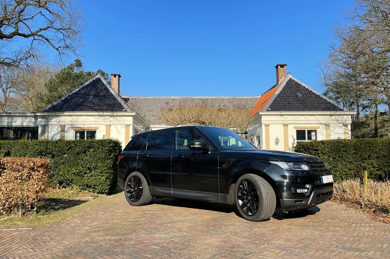Land Rover Range Rover Sport (2016)