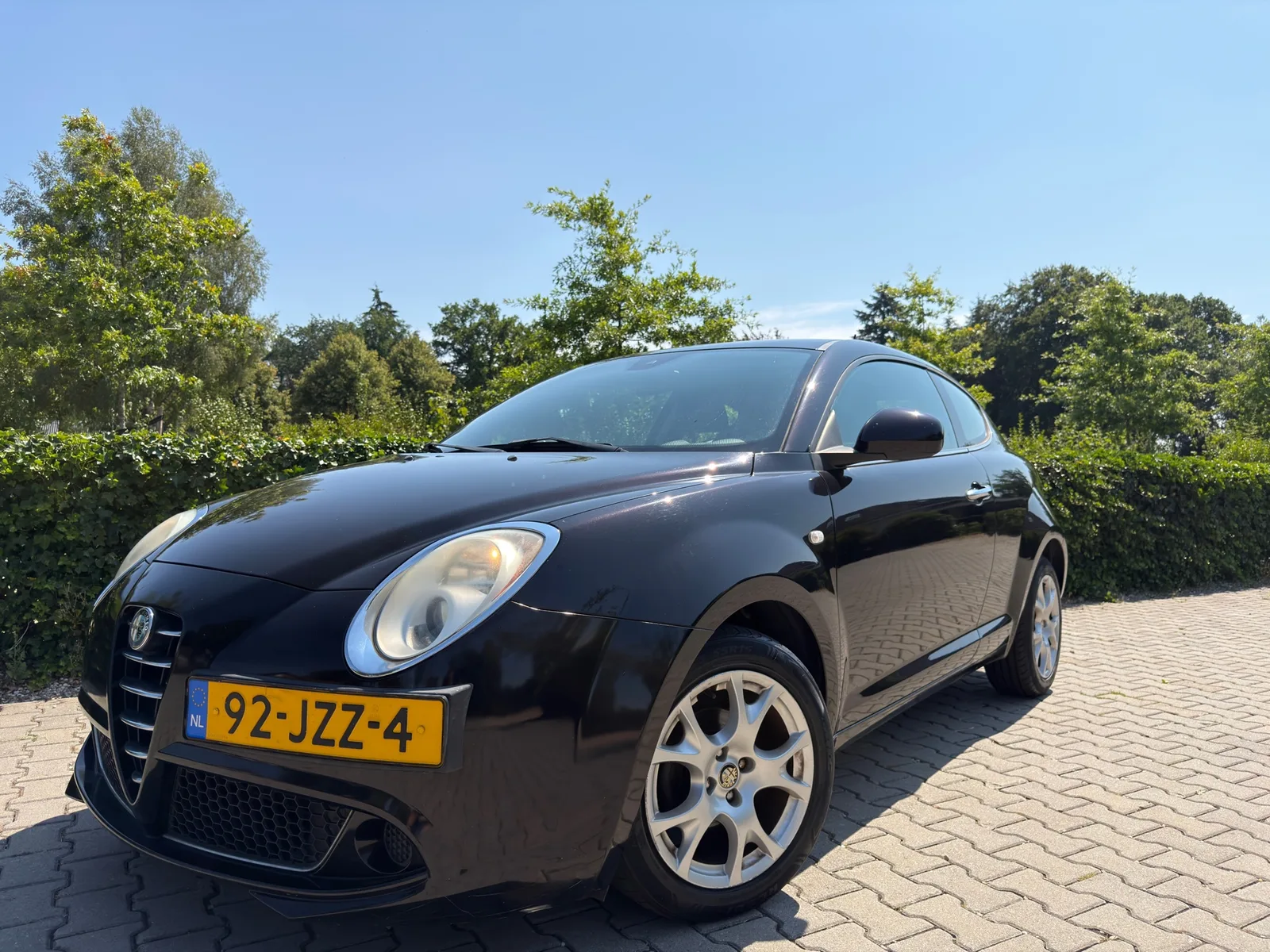 Alfa Romeo Mito (2009) — foto 1