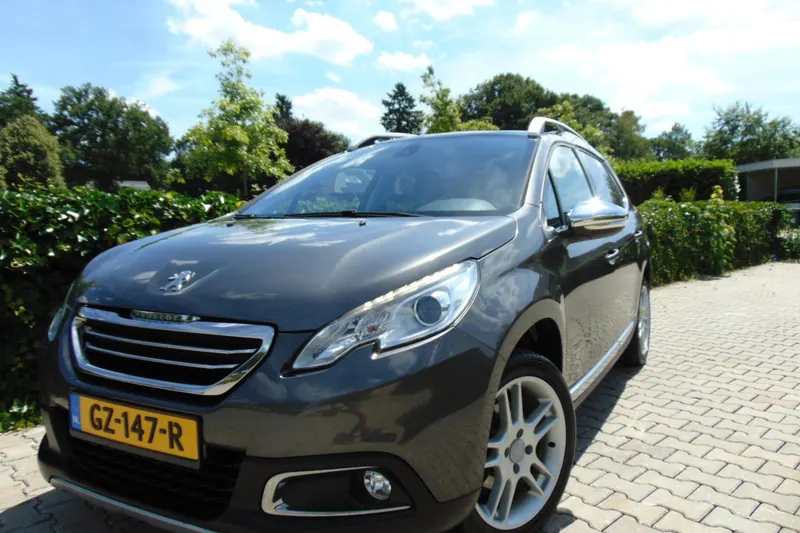 Peugeot 2008 (2015)