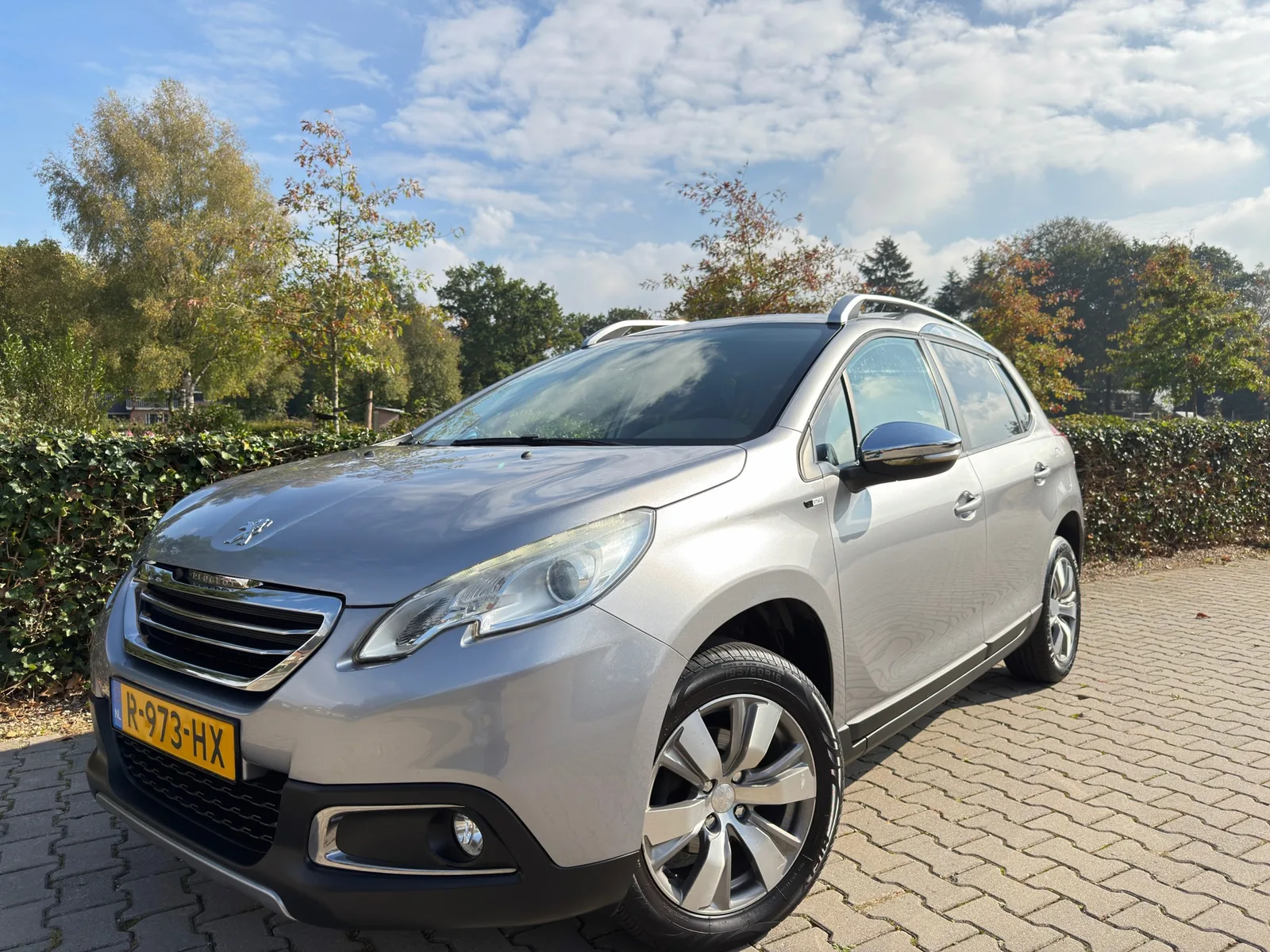 Peugeot 2008 (2015) — foto 1