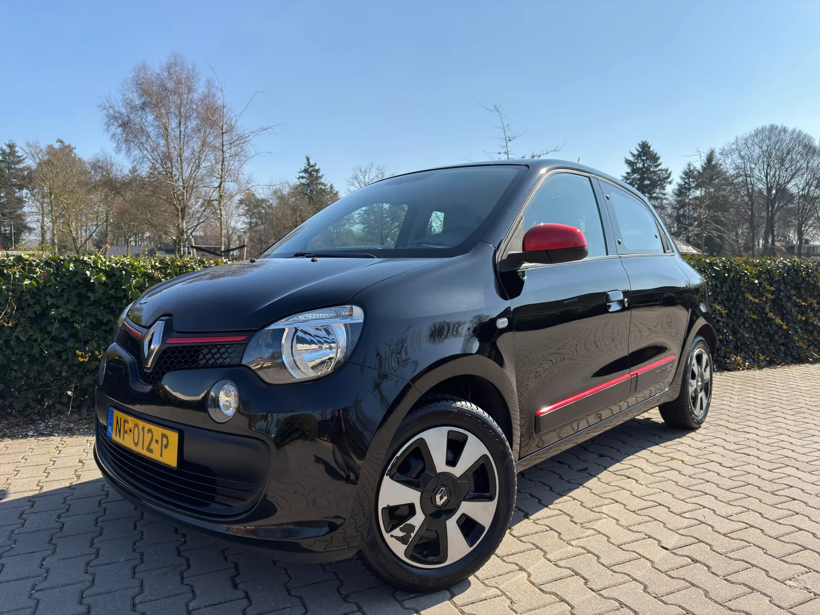 Renault Twingo (2017) — foto 1