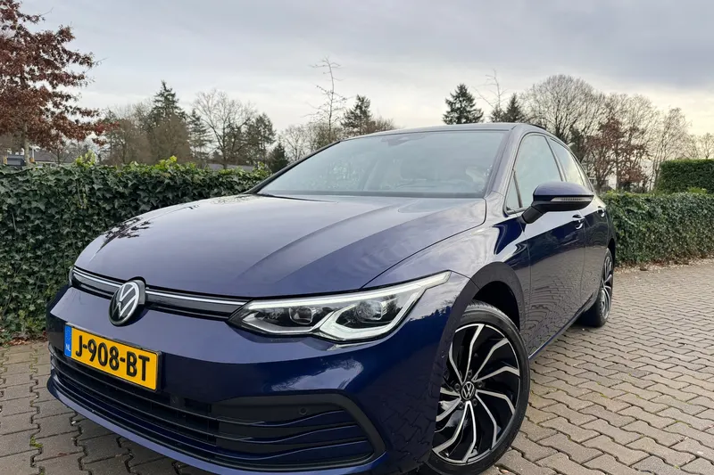 Volkswagen Golf (2020)