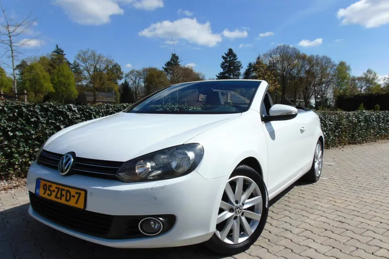 Volkswagen Golf (2012)