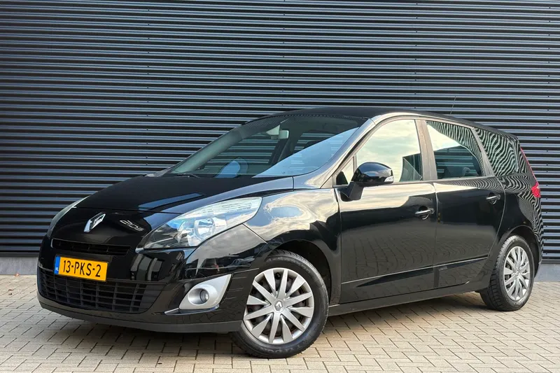 Renault Grand Scénic (2011)