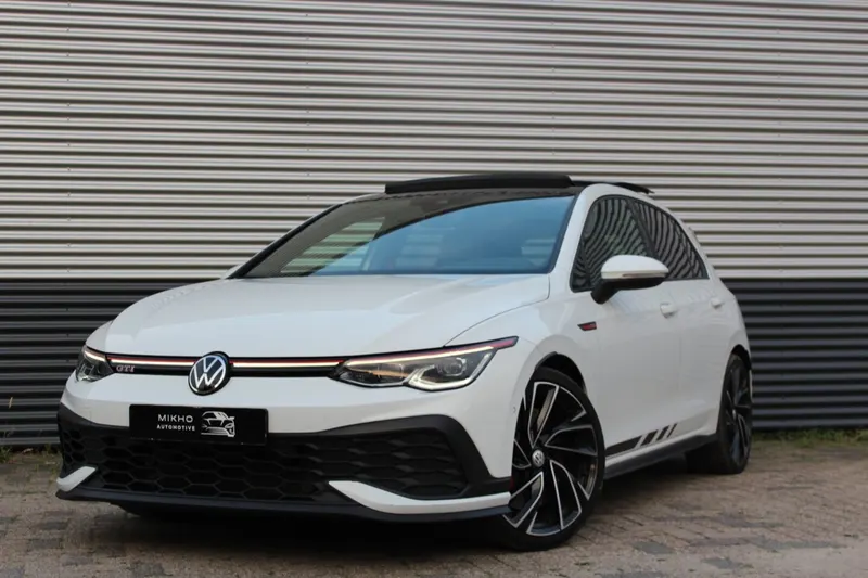 Volkswagen Golf (2021)
