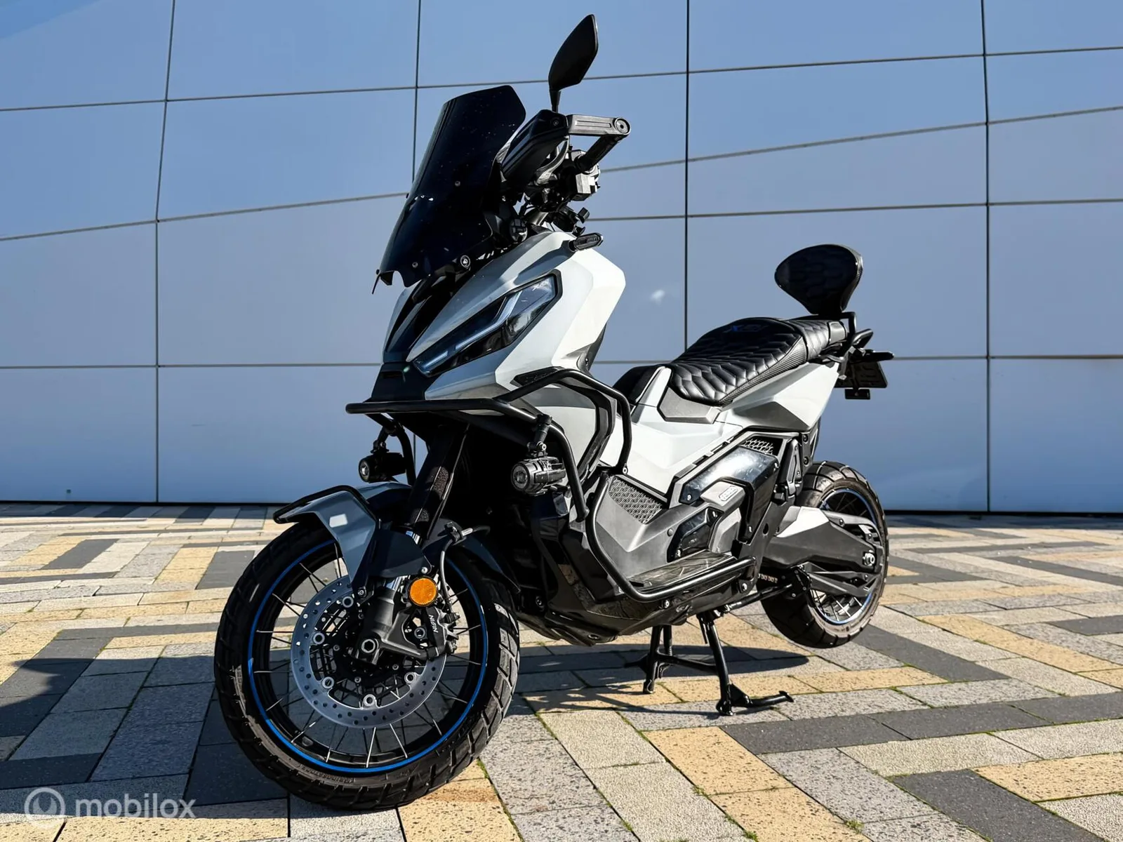 Honda X-ADV (2023) — foto 1