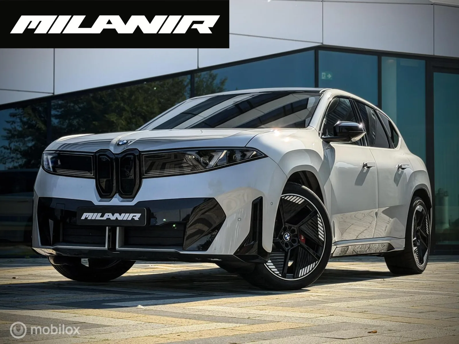 BMW iX3 (2026) — foto 1