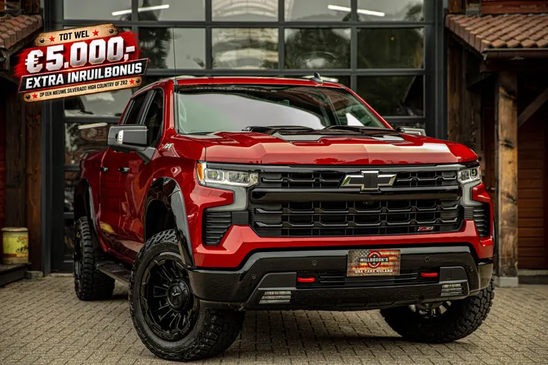 Chevrolet Silverado (2024)