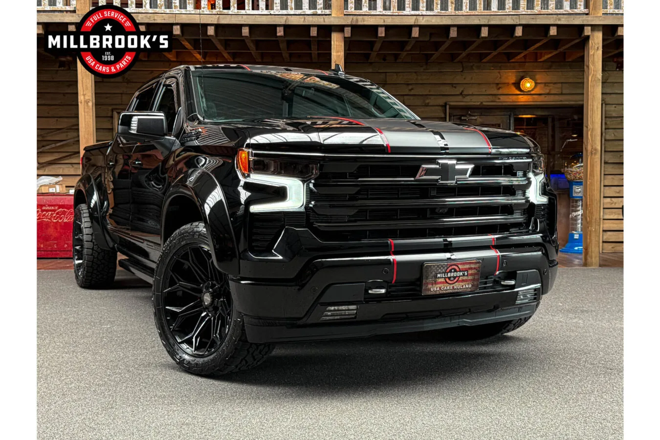 Chevrolet Silverado (2024) — foto 1