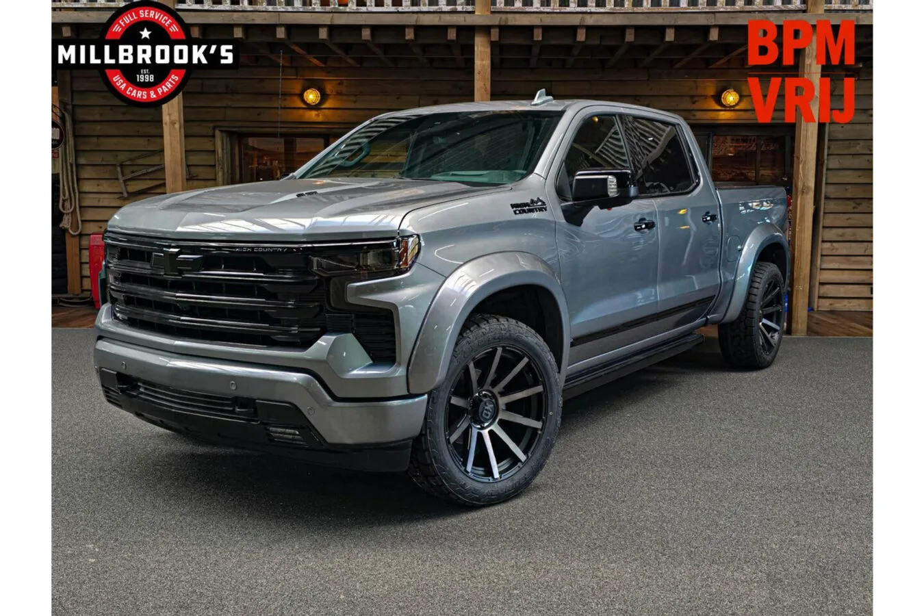 Chevrolet Silverado (2024) — foto 1