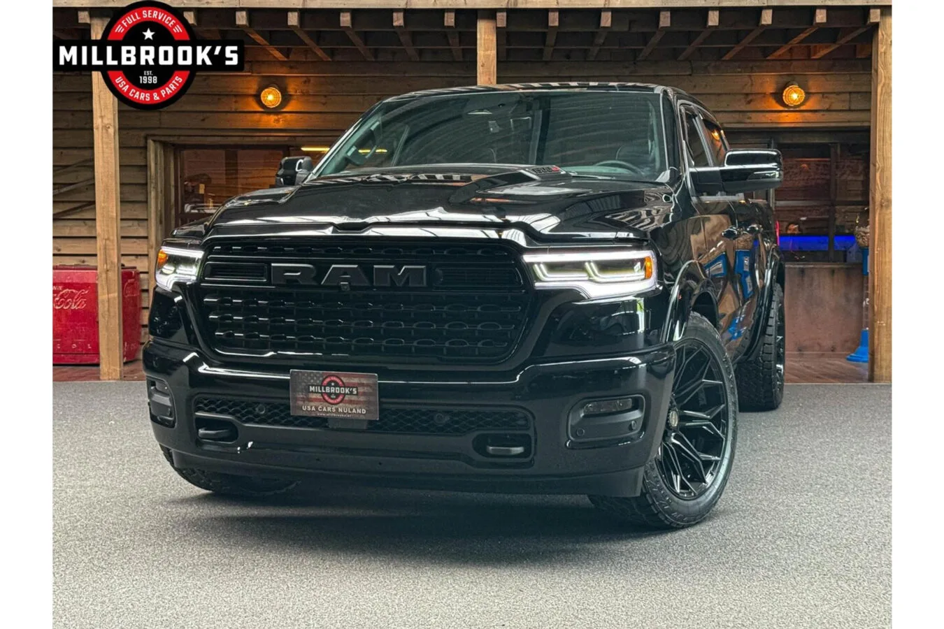 Dodge Ram (2024) — foto 1