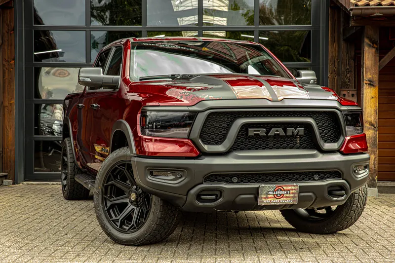Dodge Ram (2024)