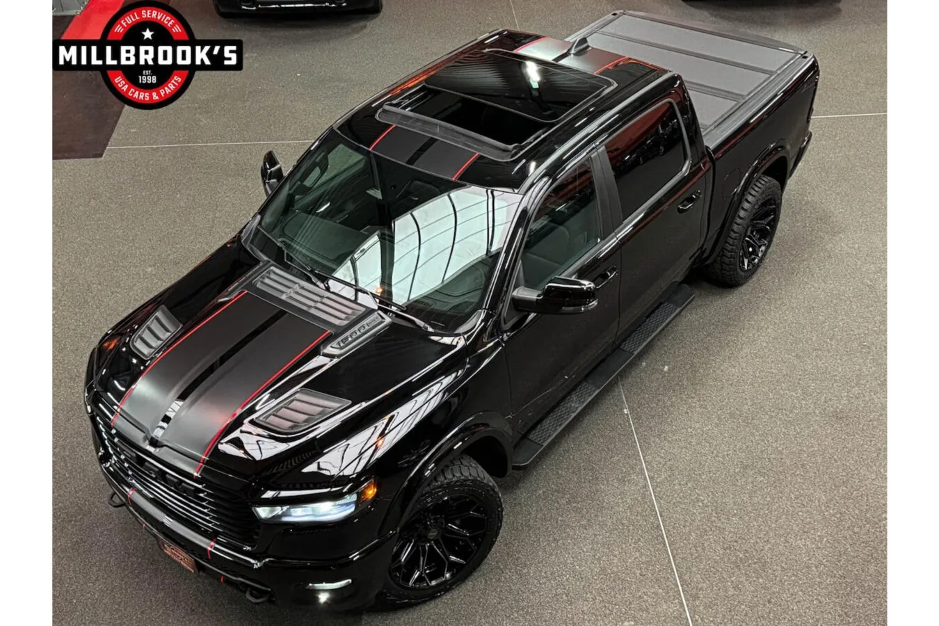 Dodge Ram (2024) — foto 1