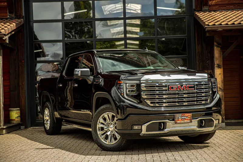 GMC Sierra (2024)