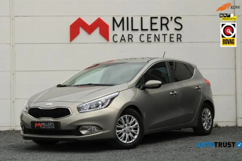 Kia Cee'd (2013)