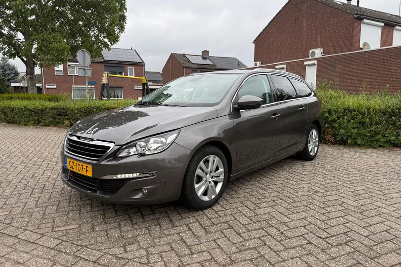 Peugeot 308 (2015)