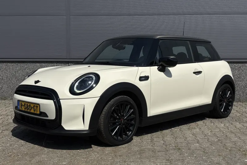 MINI Cooper (2022)