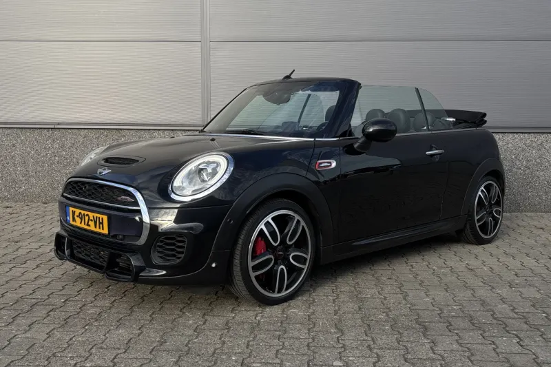 MINI Cabrio (2018)