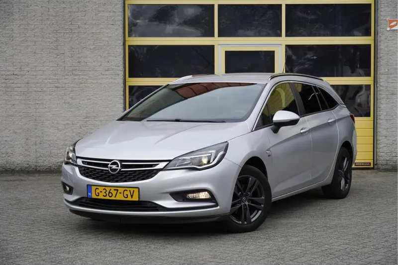 Opel Astra (2019)