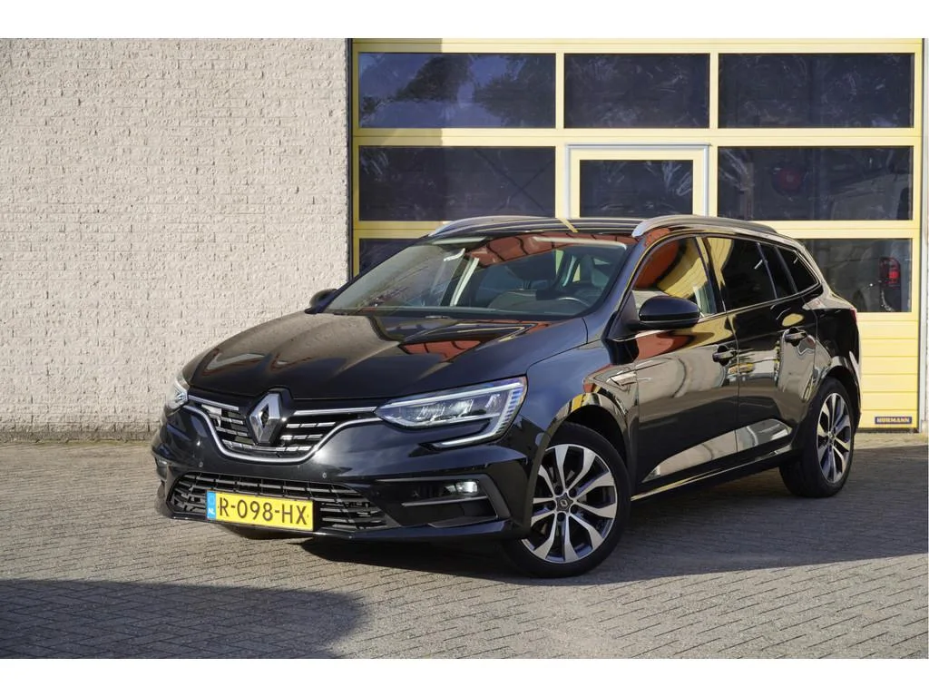 Renault Mégane (2022) — foto 1