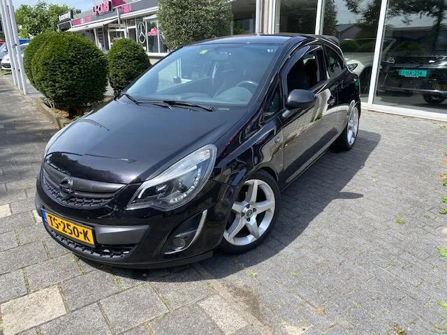 Opel Corsa (2011) — foto 1