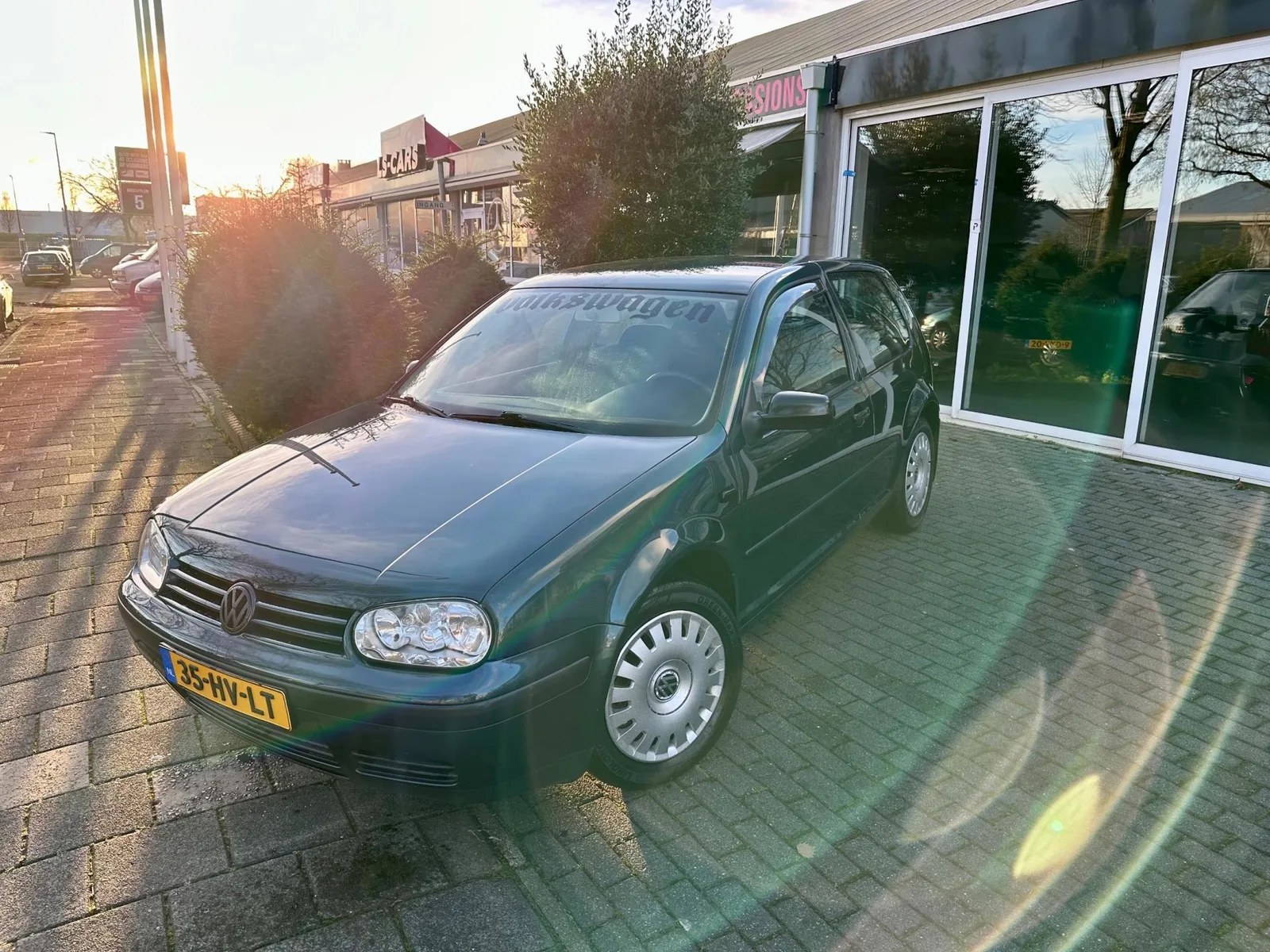 Volkswagen Golf (2002) — foto 1