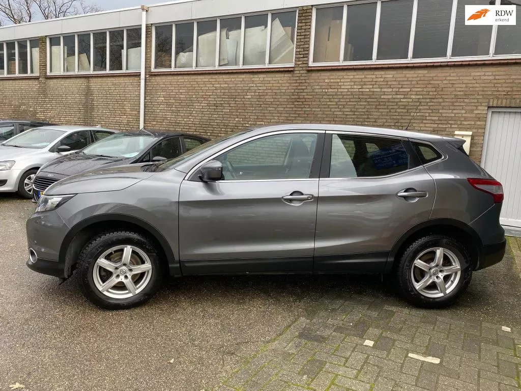 Nissan Qashqai (2015) — foto 1