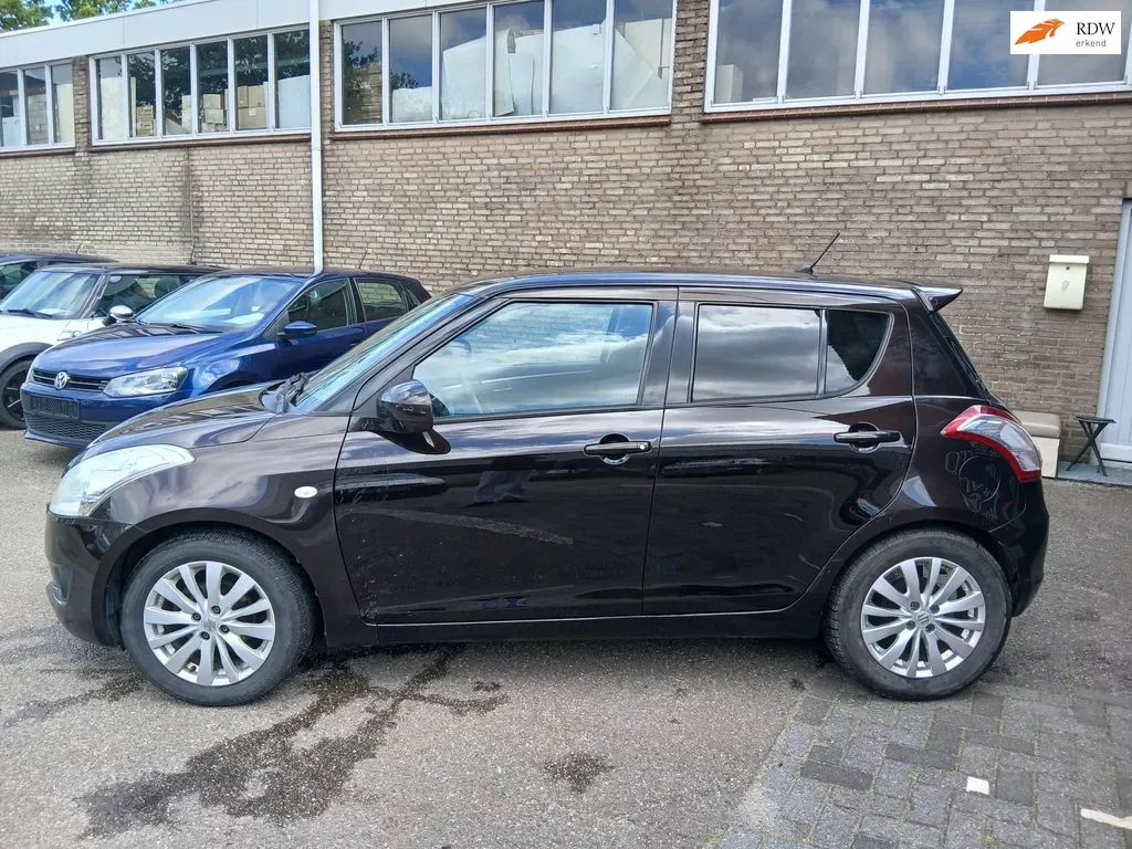 Suzuki Swift (2013) — foto 1