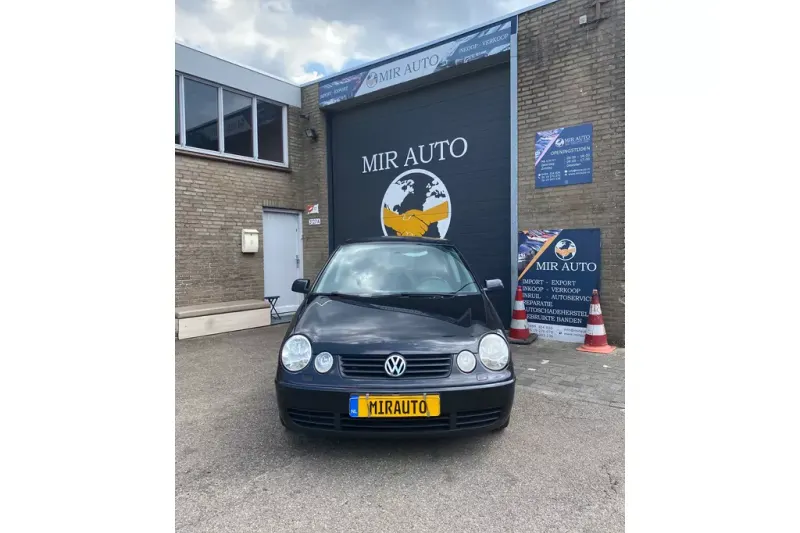 Volkswagen Polo (2003)