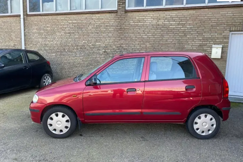 Suzuki Alto (2002)