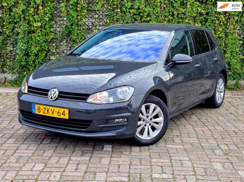 Volkswagen Golf (2015) — foto 1