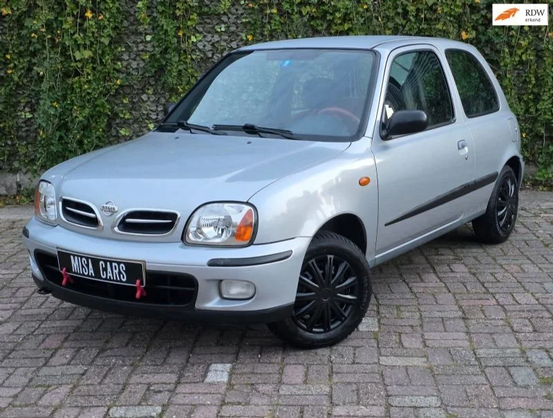 Nissan Micra (2000) — foto 1